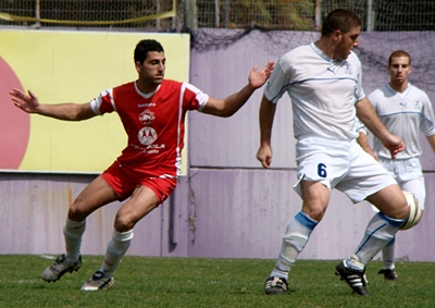 אלי דלאל(מימין)ויוסי הייקושלר משיכון.