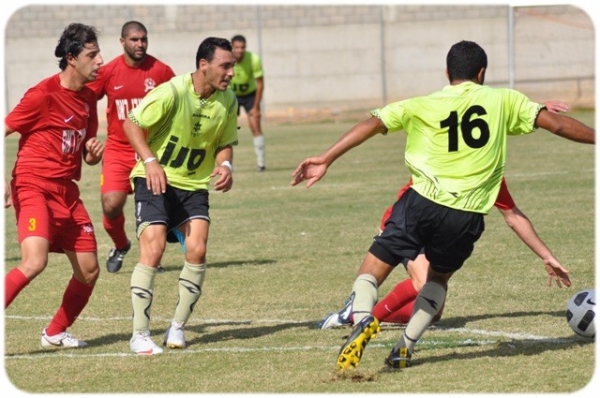 שי כחלון בצהוב אדיר שמעון באדום