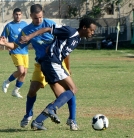 אבישי צגהון וליאור סודמי במאבק.