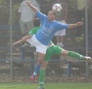 שתיים רבות   והשלישית מנצחת