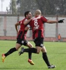 אדומות עולות