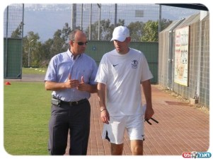 מפחד מעונשים מיותרים. אלדד שביט ואבי אלקבץ משמאל (אורי דוד)