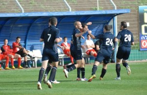 עפולה חוגגים את השער של עדי סופר