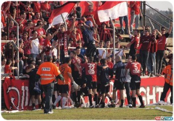 דם הפועל ירושלים עדיין בעורקיהם. אוהדי קטמון