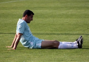 יניב אופיר לאחר ההפסד בשישי לשקמה (רועי אסרף)