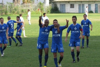 הבטיחו את המקום השני. שחקני אולגה בסיום (צילום h.k. תקשורת)