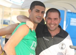 הבעלים/מאמן עידו קרן עם חמודי כיאל.