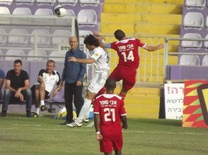 קרב אוירי.צ'קאנה מול שחקן באר שבע.