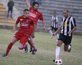 נצחון בכורה לכפר.