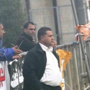 חוזר לעניינים. נביל חלוק