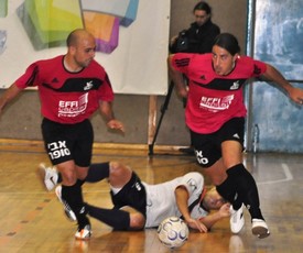 נקש ואשכנזי מחדרה בדרך לחצי הגמר.