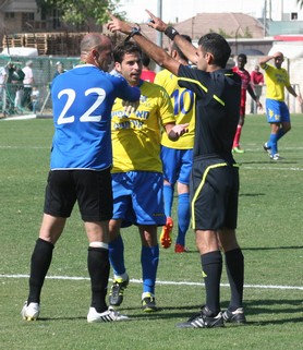 בן ישי וסגל באים בטענות לאברמוב