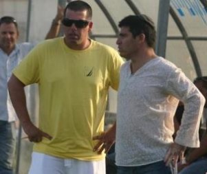 המושעה והמתפטר. אפנג' ומדמון