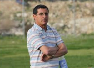 חזר לאמן את נתיבות.דני וקנין