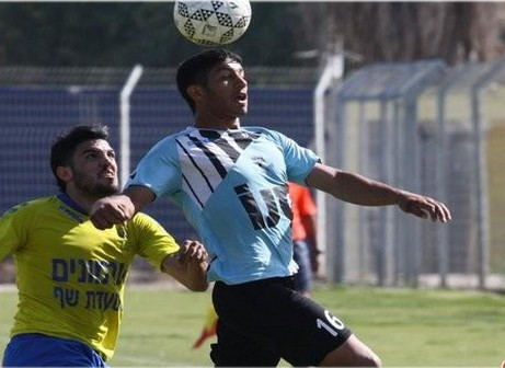 גיא אהרוני. חוסר מזל