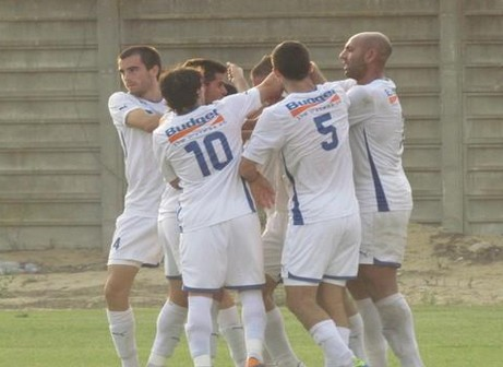 שחקי עפולה חוגגים. יחגגו גם בסוף העונה?