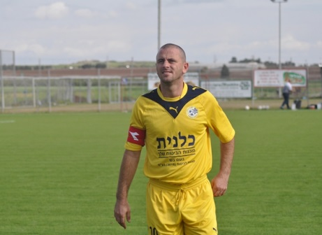 אילן טל. שער שלו לא הספיק מול מגדל