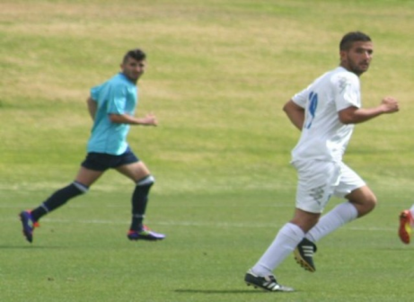 שותף כדין. סוויסה (מימין. ארז נעמן)