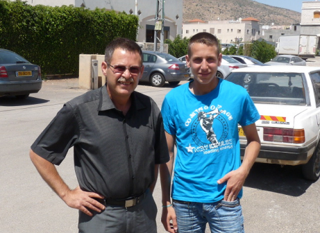 לוקח את האחריות על עצמו. פרג' 