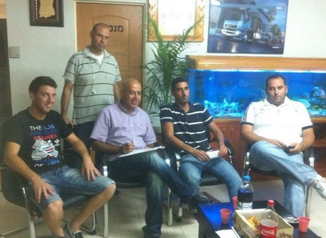 הנהלת כפר קאסם. מכוונה גבוה (באדיבות אתר ספורט6)