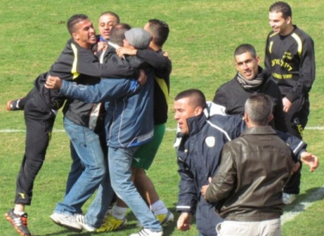 לעלות לליגה א' כבר בעונה הקרובה. הספסל של בקה 