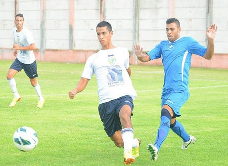 קהת במדי מכבי יבנה. האם יוחתם? (צילום: חסדאי כהן)