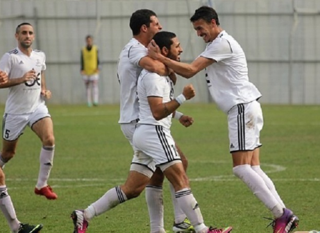 מחוזר. שפשה (במרכז. לירן דורף)