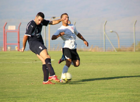 יוני אוחיון בשחור (צילום: עודד חסין)