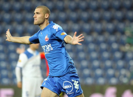 עוד מחליף, עוד ניצחון. אקסברד (צילום: וואלה ספורט)