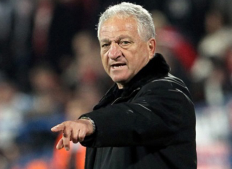 משחק בכורה בליגה א', מאמן הפועל כפ