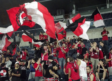 אותם צבעים, אותה קבוצה (צילום: אייל אורן)