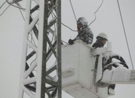 כמעט ולא הופיעו. כהן על עמודים בירושלים