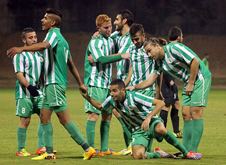 שחקני כפר סבא חוגגים (צילום: לירן דורף)