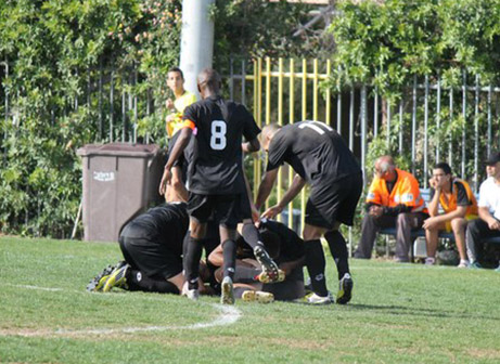 שחקני חדרה בטירוף