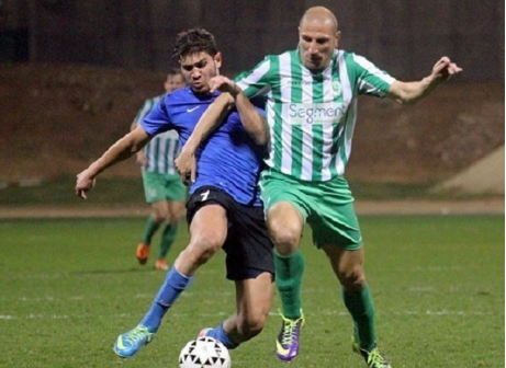 הרוויחו חלוץ. דן (בכחול. לירן דורף)