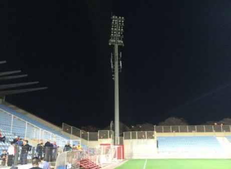 התאורה קרסה (קובי פורטל)