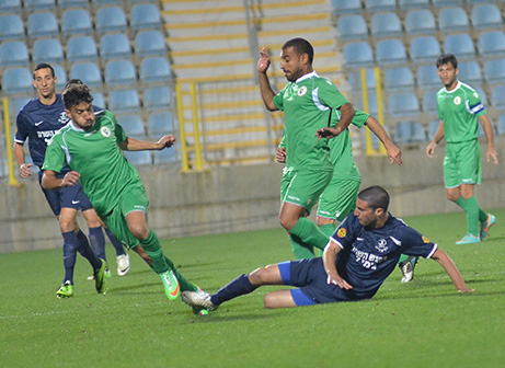 קרופיק מתקל את עידן דוד ובן בן שושן (קובי פורטל)