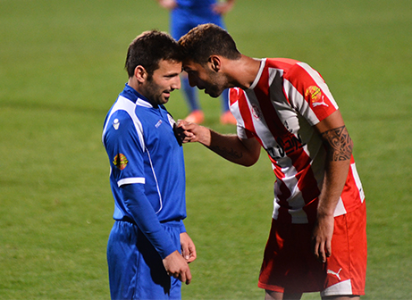 עידו (משמאל) ומלכין היום (קובי פורטל)