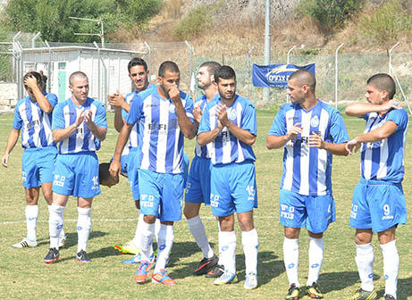 שחקני אולגה, ארכיון (ארנון לוי)