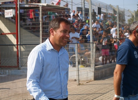 מאמן עפולה, ירון הוכנבוים