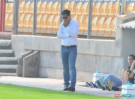 איתן טייב (ארנון לוי)