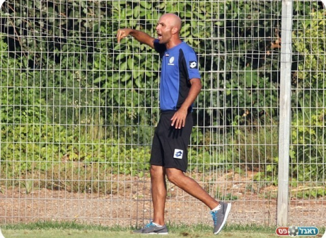 סלמן עמר, עובד על הרכבת הסגל (לירן דורף)