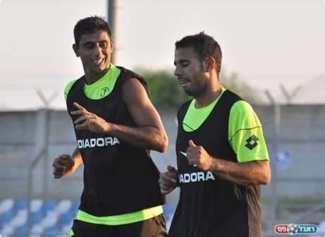 בני סימן טוב (ארנון לוי)