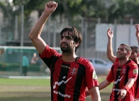 חובר למאמנו. פנסו (לירן דורף)