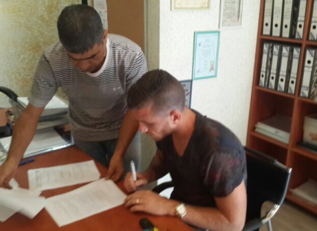 שושן במעמד החתימה (אדם קידן)