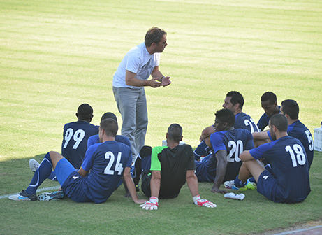 הוכנבוים ושחקניו (קובי פורטל)