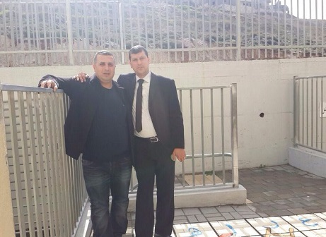 עידן חדש בכפר כנא. עבאס (מימין) ומג'ד (עואודה עאמר, אתר 'יאללה')