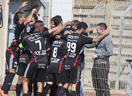 ומי בשלב הבא? שחקני אולגה במשחק הגביע הקודם מול כרמיאל (שלומי גבאי)