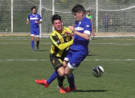 באסוק ורביבו במאבק על הכדור (שקד מורג)