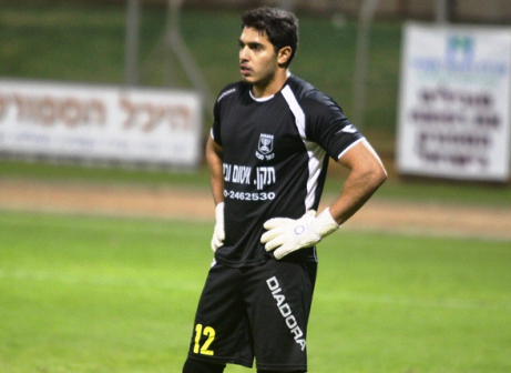 שוערה החדש של כפר קאסם. רז